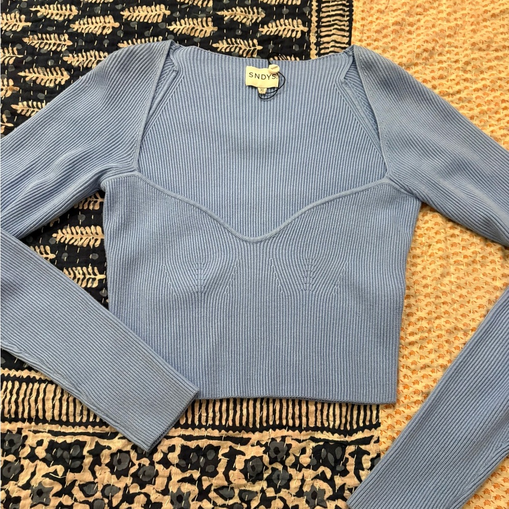 NWT SNDYS Women's Blue Fitted Ribbed Sweater